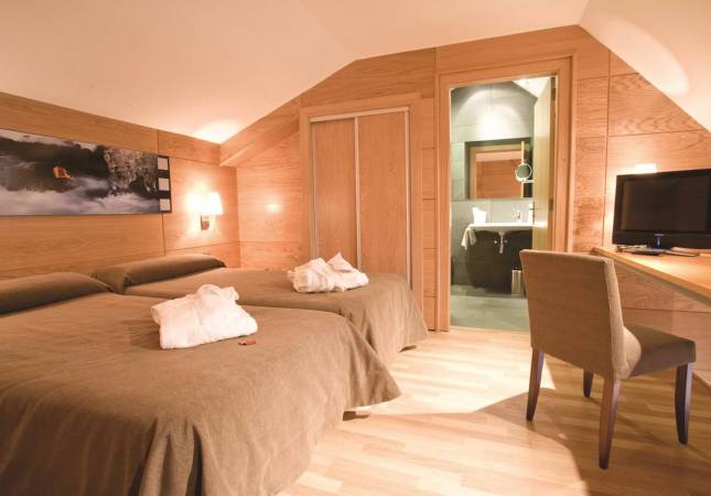 Las mejores habitaciones en Hotel & Spa La Collada. La mayor comodidad con los mejores precios de Girona